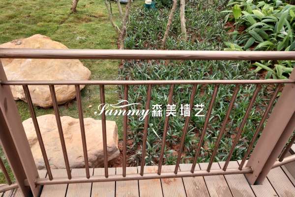海南省儋州市?；◢u1號島鋼構護欄木紋漆項目